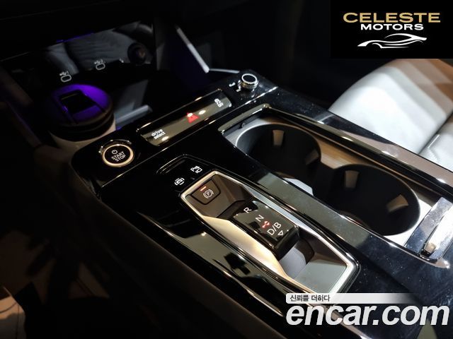 AUDI A6 e-Performance S Line 2025 — photo 9 sur 26