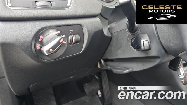 AUDI Q3 2.0 TDI Quattro Dynamic 2014 — photo 17 sur 20