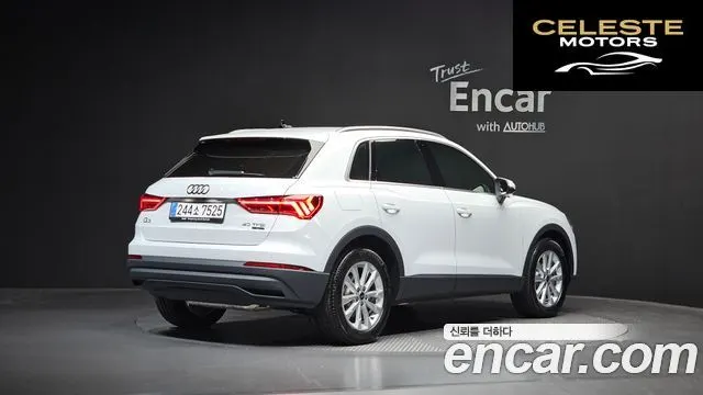 AUDI Q3 (F3) 40 TFSI Quattro 2025 — photo 2 sur 33