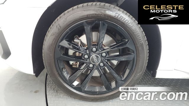 AUDI A3 (8Y) 40 TFSI 2023 — photo 5 sur 36