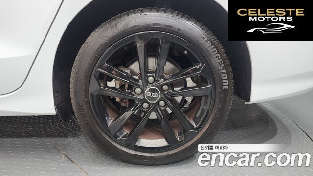 AUDI A3 (8Y) 40 TFSI 2023 — photo 7 sur 36