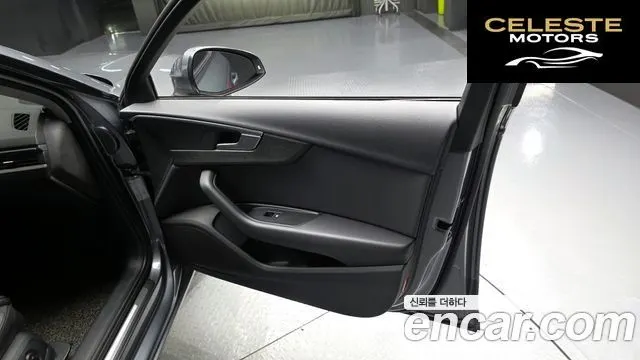 AUDI A4 (B9) 30 TDI Premium 2018 — photo 14 sur 34