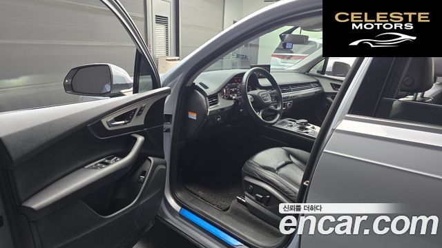 AUDI Q7 (4M) 45 TFSI Quattro 2019 — photo 13 sur 32