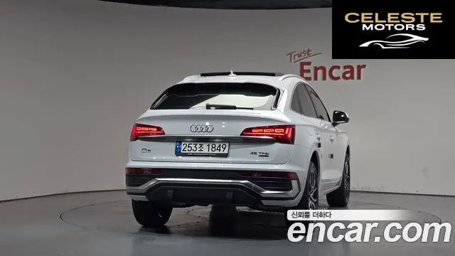 AUDI Q5 (FY) 45 TFSI Quattro Premium Sportback 2023 — photo 3 sur 31