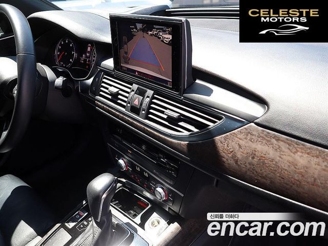 AUDI A6 40 TFSI Premium 2018 — photo 11 sur 26