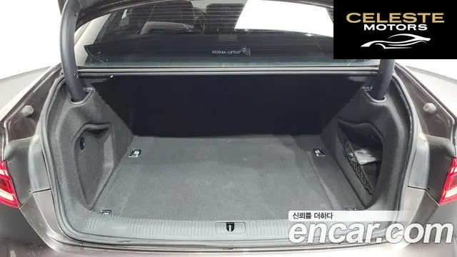 AUDI A4 (B9) 35 TDI Premium 2018 — photo 26 sur 40