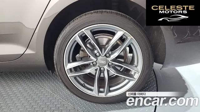 AUDI A4 (B9) 35 TDI Premium 2018 — photo 7 sur 40