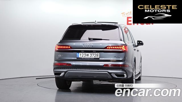 AUDI Q7 (4M) 45 TDI Quattro Premium 2021 — photo 4 sur 20