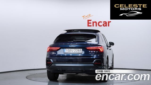 AUDI Q3 (F3) 35 TDI Sportback 2020 — photo 4 sur 43