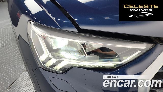 AUDI Q3 (F3) 35 TDI Sportback 2020 — photo 8 sur 43