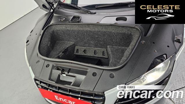 AUDI R8 5.2 V10 Spyder 2012 — photo 6 sur 26