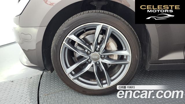 AUDI A4 (B9) 35 TDI Premium 2018 — photo 5 sur 40