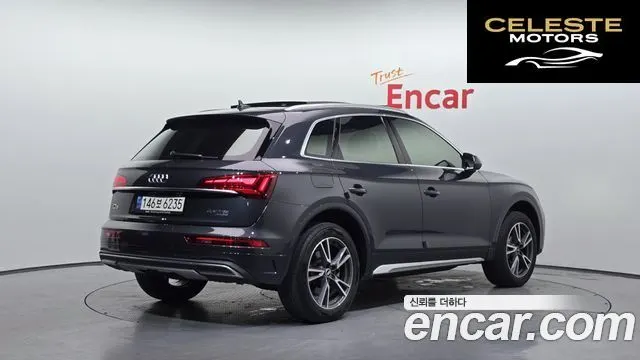 AUDI Q5 (FY) 45 TFSI Quattro 2021 — photo 2 sur 33