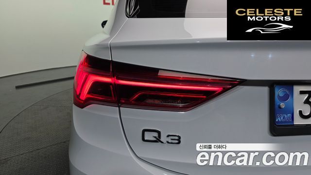AUDI Q3 (F3) 35 TDI Premium Sportback 2022 — photo 9 sur 33