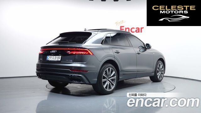 AUDI Q8 (4M) 55 TFSI Quattro Premium 2021 — photo 2 sur 20