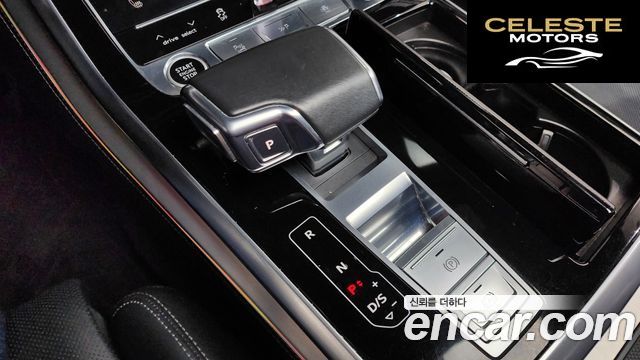AUDI Q8 (4M) 55 TFSI Quattro Premium 2021 — photo 9 sur 20