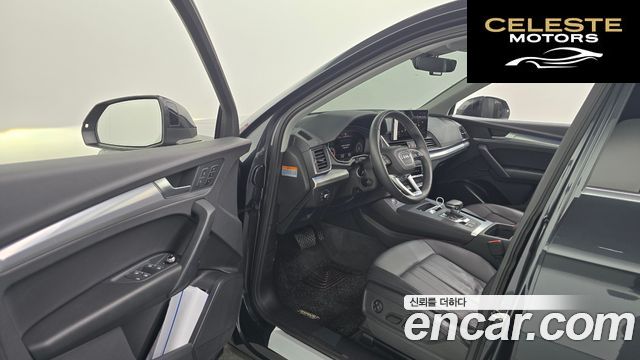 AUDI Q5 (FY) 45 TFSI Quattro 2021 — photo 13 sur 33