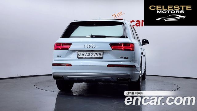 AUDI Q7 (4M) 45 TFSI Quattro 2019 — photo 4 sur 20