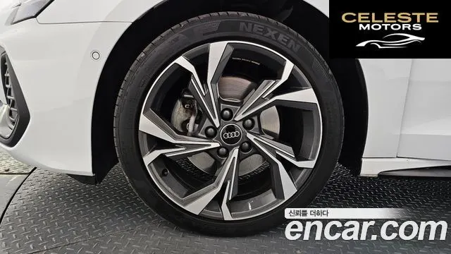 AUDI A3 (8Y) 40 TFSI Quattro Premium 2025 — photo 5 sur 34
