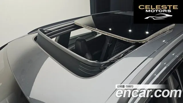 AUDI Q8 (4M) 55 TFSI Quattro Premium 2023 — photo 21 sur 31