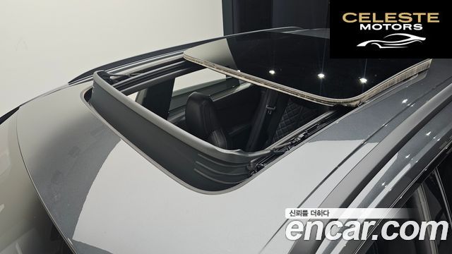 AUDI Q8 (4M) 55 TFSI Quattro Premium 2023 — photo 21 sur 31