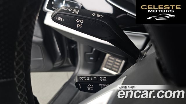 AUDI Q8 (4M) 55 TFSI Quattro Premium 2023 — photo 25 sur 31