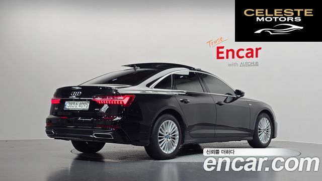 AUDI A6 (C8) 45 TFSI Quattro Premium 2021 — photo 2 sur 34