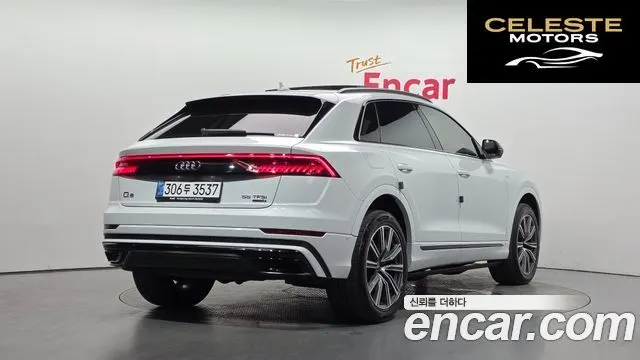AUDI Q8 (4M) 55 TFSI Quattro Premium 2021 — photo 2 sur 26