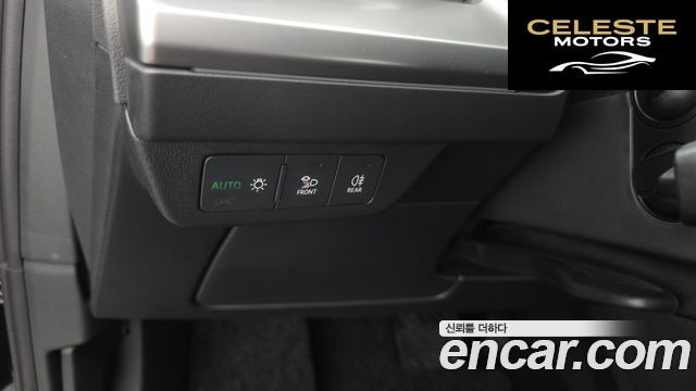 AUDI Q4 e-(F4) 45 Premium 2025 — photo 25 sur 36