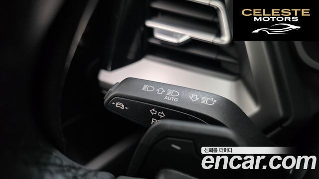 AUDI Q4 e-(F4) 45 Premium 2025 — photo 27 sur 36