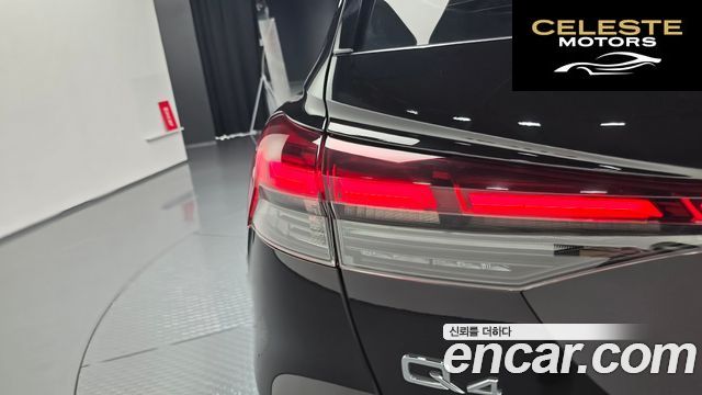AUDI Q4 e-(F4) 45 Premium 2025 — photo 8 sur 36