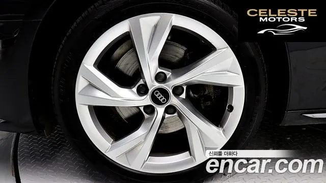 AUDI A4 (B9) 40 TFSI Premium 2022 — photo 6 sur 26
