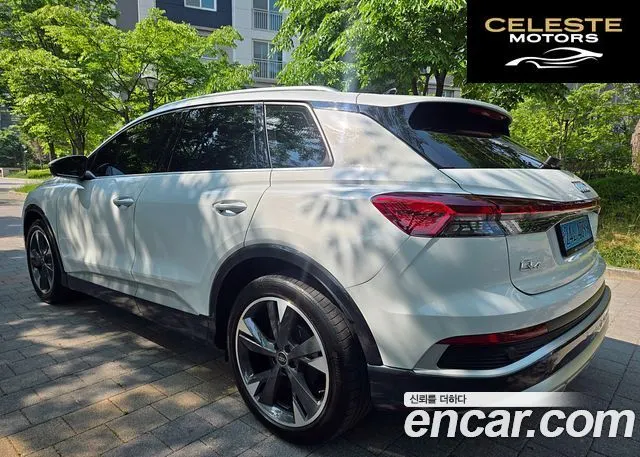 AUDI Q4 e-(F4) 40 Premium 2023 — photo 5 sur 26