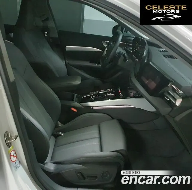 AUDI A5 (B10) 40 TFSI Quattro S Line 2025 — photo 10 sur 26