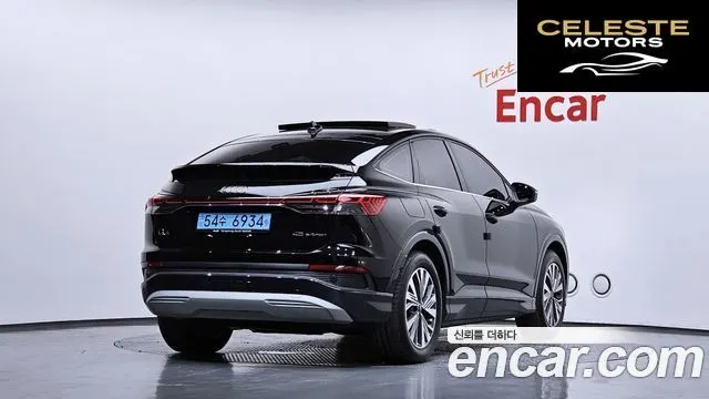 AUDI Q4 e-(F4) 45 Sportback 2025 — photo 2 sur 36