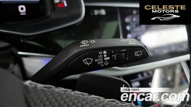 AUDI Q7 (4M) 55 TFSI Quattro Premium 2025 — photo 30 sur 34
