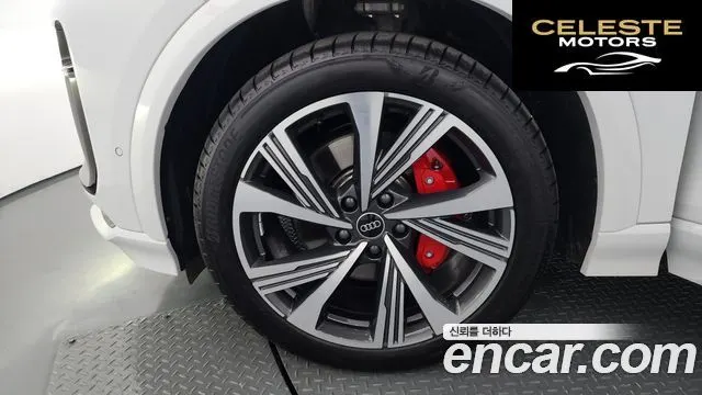 AUDI SQ6 e-(GF) Quattro 2025 — photo 5 sur 41