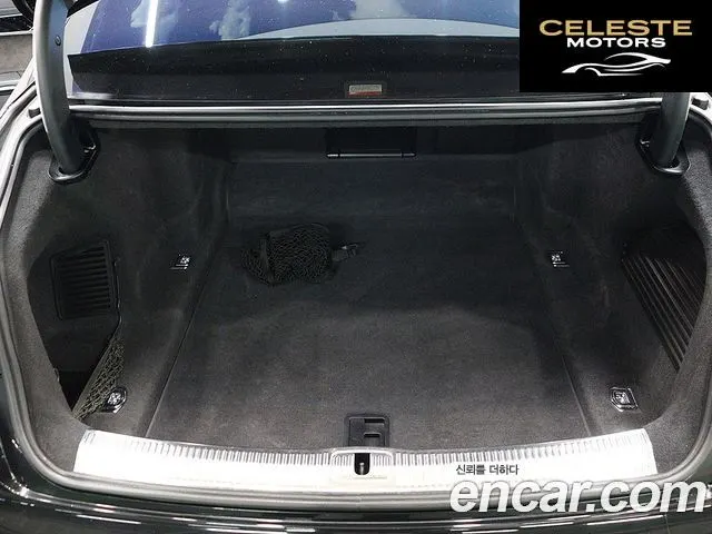 AUDI A8 (D5) 55 TFSI Quattro LWB 2020 — photo 5 sur 26
