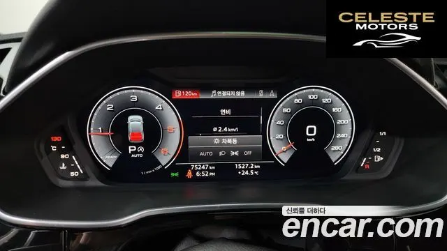 AUDI Q3 (F3) 35 TDI 2020 — photo 10 sur 32