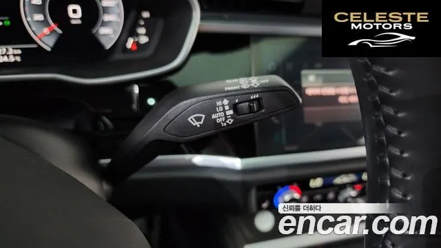 AUDI Q3 (F3) 35 TDI 2020 — photo 29 sur 32