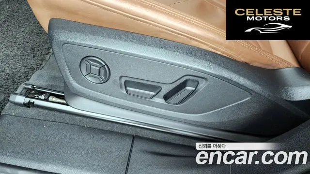 AUDI Q3 (F3) 35 TDI Quattro Premium 2022 — photo 32 sur 32
