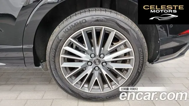 AUDI Q3 (F3) 35 TDI Quattro Premium 2022 — photo 7 sur 32