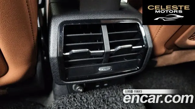 AUDI Q3 (F3) 35 TDI Quattro Premium 2022 — photo 25 sur 32