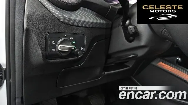 AUDI Q2 35 TDI Premium 2023 — photo 26 sur 32