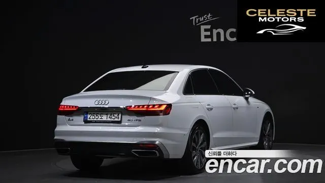AUDI A4 (B9) 40 TFSI Premium 2023 — photo 2 sur 33
