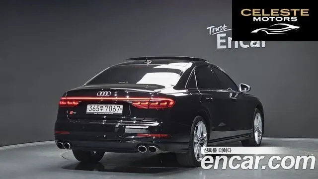 AUDI S8 (D5) 4.0 TFSI Quattro LWB 2020 — photo 2 sur 20