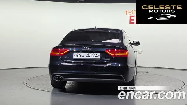 AUDI A5 35 TDI Quattro Dynamic Sport 2016 — photo 4 sur 20