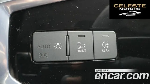 AUDI Q3 (F3) 35 TDI 2020 — photo 31 sur 32
