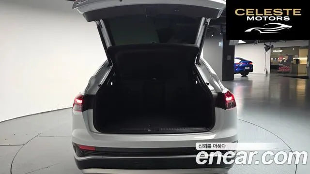 AUDI Q4 e-(F4) 40 Premium Sportback 2023 — photo 26 sur 33