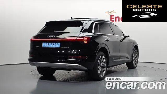 AUDI e-55 Quattro 2020 — photo 2 sur 34